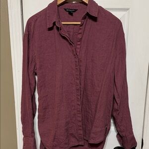Athleta Women's 100% Linen Plum Button Down Shirt Size Medium